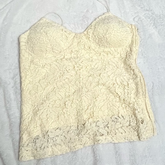 eimy istoire ☆ lace camisole - Picture 6 of 11